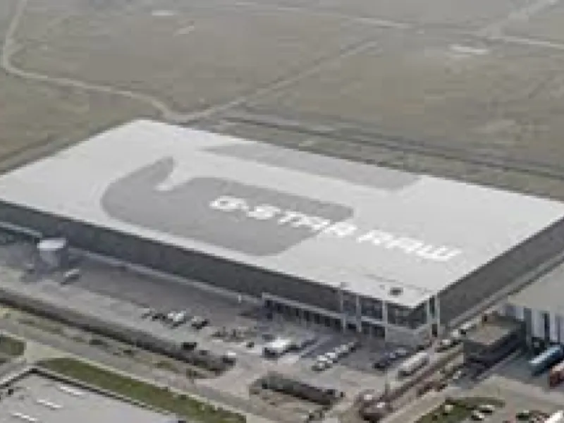 G-STAR-RAW logistics center
